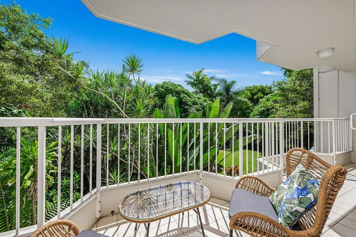 Apartment Rare 3 Bed Beachside Burleigh Gold Coast